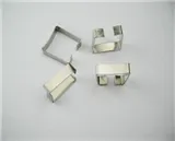 SUS301 Klip untuk Inti Ferrit 变压器 SMPS Frekuensi Tinggi Ee13 (EPC13) dalam Suku Cadang 冲压 Presisi Grosir