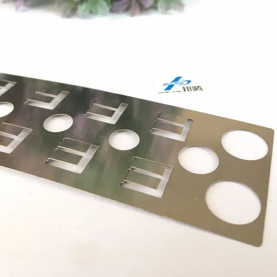 Konektor Baterai Listrik OEM yang Diproduksi 0.2mm 2s4p 18650 Konektor 母线 Nikel Baterai 锂 Konektor 条母线 Baterai 锂